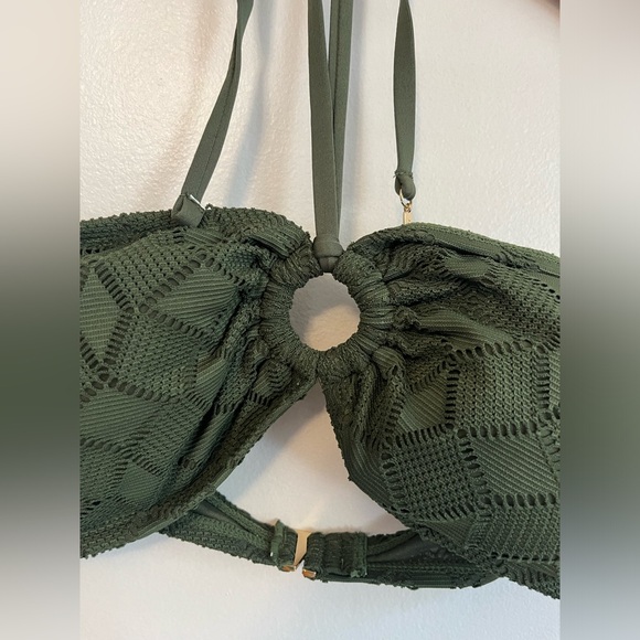 Vince Camuto Crocheted 🧶 Bikini - Picture 10 of 12